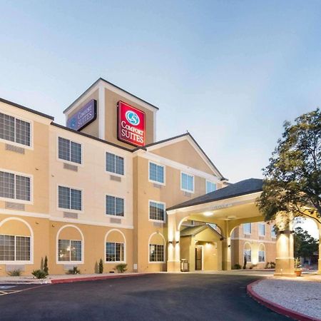 奥德萨康福特套房酒店 敖德萨 外观 照片